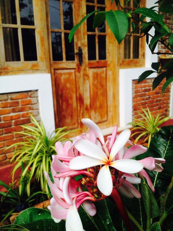 Manik Home Stay Kudapaduwa Eksteriør bilde