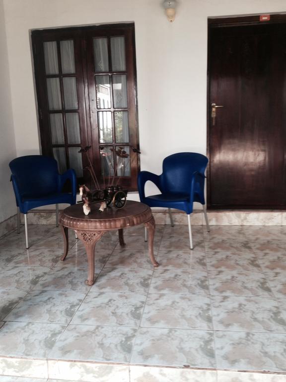 Manik Home Stay Kudapaduwa Rom bilde