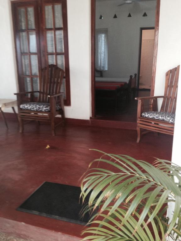 Manik Home Stay Kudapaduwa Rom bilde