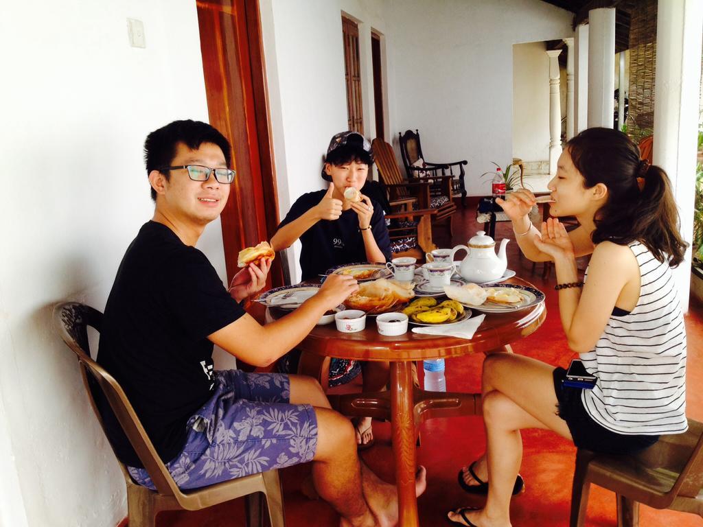 Manik Home Stay Kudapaduwa Rom bilde